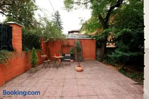 Historic Villa Apartments - Image 5
