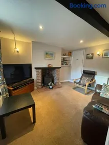 Cottage en-suite room with private lounge - Image 3