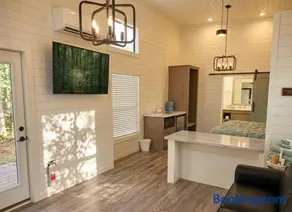 TH24 Midnight Moon Tiny Home - 15 min to Sedona - Image 5
