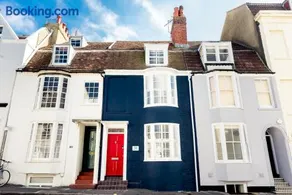 The Beach House - Image 3