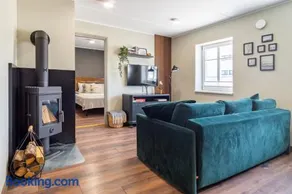 Alice Backyard Holiday Home - Apartments, Rooms & Exclusive Cave Saunas - Image 4