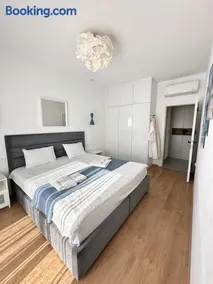 High comfort apartment Sea view Long Beach - Image 3