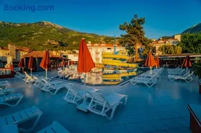 Sunshine Holiday Resort - Image 3