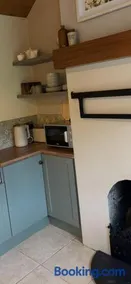 Half Pint Cottage - Image 3