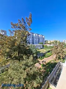 Histadrout street 3 bedrooms central Ashdod - Image 2
