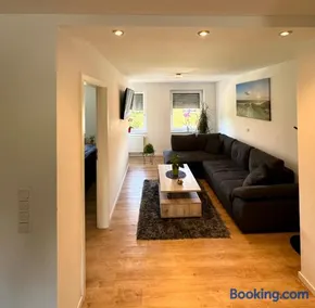 Cozy Private Apartment - Image 1