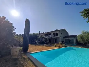Magnifique Villa proche centre ville d'Uzès - Image 1