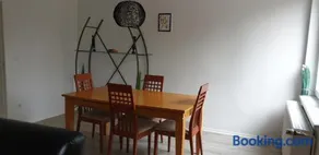 Zwei Etagen Wohnung im Grünen - Image 3