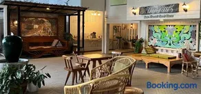 Baan Khunsri Guesthouse - Image 2