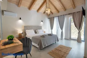 TS Luxury villa - Image 2