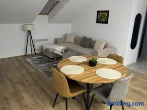 Central Apartment - Image 3