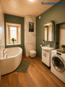 Ulila guesthouse - Image 1