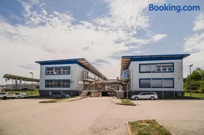 Comfort Rooms Obrežje by Highway, Free Covered Parking - Image 3