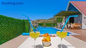 Villa Ilgın Panoramic Mountain & Sea Views, Secluded Retreat - Image 3