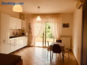 La Perla - Image 5