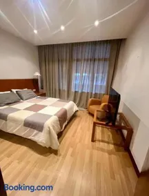 TravelStay Bernabeu - Image 2