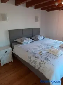 Lodge avec jardin, terrasse et barbecue | Vue montagne - Image 2