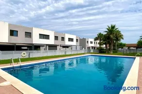 Chalet moderno con piscina en Mont - roige Bahia - Image 3