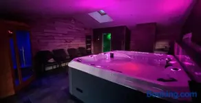 Gites de La Croisée des Chemins - Piscine Chauffée - Spa, Hammam et Sauna - Image 1