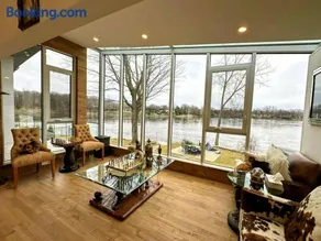 Maison prestige sur la rive - Image 1