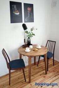 Teika No 2 Apartment-Retro on Brivibas street-free Parking - Image 4