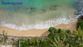 Hasthri Boutique Red Chalet in Ahangama with pool Near Beach - Image 3