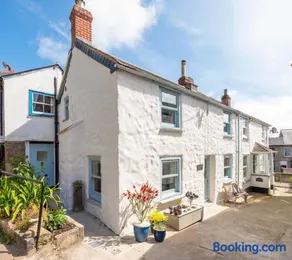 1 Wellington Place, Mousehole - Image 2