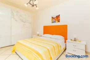 Da Lorenzo Apartment Alcantara - Image 2