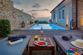 Villa Lithos - Image 2
