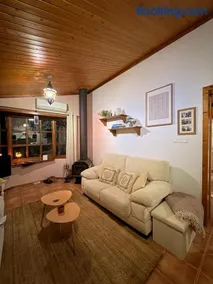 Casa Castaño - Chalet con patio y piscina de temporada - Image 1