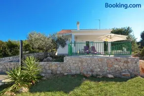 Holiday Home Paradiso - Image 3
