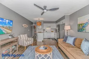 Captivating 2BR Condo for 7 on the Inlet! Marshside Inn 107 - Image 4