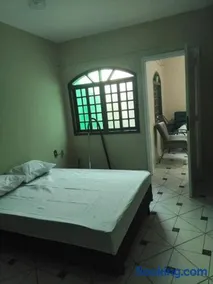 casa bem próxima a feira livre e do Santuário - Image 5
