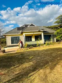 OlTepesi HomeStay - Image 3