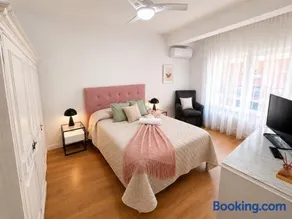 Luna Centro 5 Habitaciones 8 Personas Zona Recogidas - Image 2