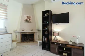 Magnolia House Stafylos - Image 3