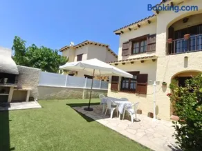 Casa adosada con barbacoa cerca de la playa - Image 5