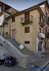Casa in Piazza - Image 2