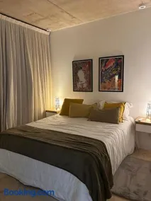 Moderno y cálido en Officia Pilar con piscina y cowork - Image 2
