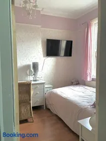 Birkdale Open Golf - Whole House - Image 5
