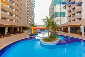 OPR - Resort em Olimpia Frente Piscina ao lado do parque Thermas dos Laranjais - Image 2