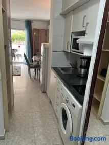 Clear Water Beach Apartments - Image 3