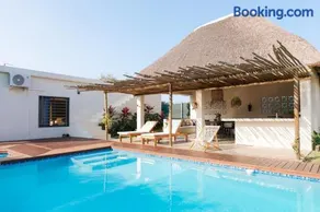 Ka Nicita - Beach house with pool - Image 2
