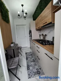 New 1-bedroom apartment, quiet location - Image 2