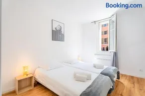 Old Nice, LE COUVENT gorgeous flat with conditioning - Image 4