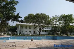 amã Stays & Trails - Imperial Villa - Image 1