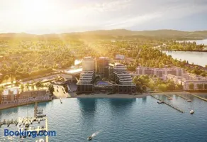 Penthouse with Unobstructed Lake and Mountain View - Image 1