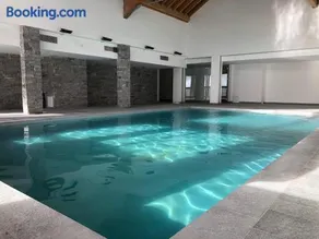 residence avec piscine ,chalet des rennes - Image 1