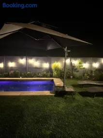 Moderna casa con piscina e internet de alta velocidad en Talca - Image 2