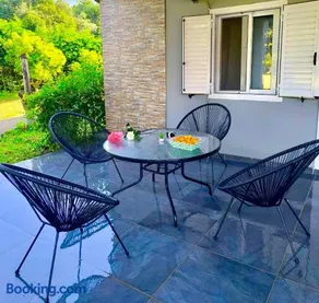 Villa Preveza Apartments - Image 3